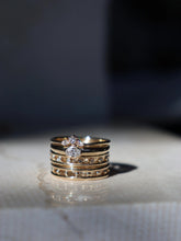 Load image into Gallery viewer, 8f73883b-aed9-4eba-b3af-b30d6f01d516:8:editorial:women