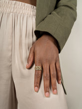 Load image into Gallery viewer, 18k gold & diamond triple row dotty ring - 1.00ct
