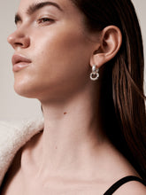 Load image into Gallery viewer, 780a4b16-9a64-435c-bbb8-abb208684a51:2:model:women
