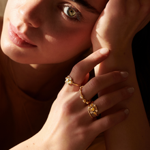 Load image into Gallery viewer, 3fa5412e-69f1-4f03-a94f-822f5a942893:4:editorial:women
