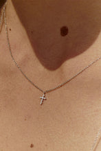 Load image into Gallery viewer, d942c904-3b31-4f0c-8d03-0451cdeefbca:2:editorial:women
