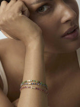 Load image into Gallery viewer, 0e95472d-4f31-4590-a03a-09bbfe594b4f:3:model:women

