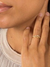 Load image into Gallery viewer, e206f1a8-1f79-4972-a50d-5c8c9dbc9903:3:model:women
