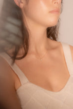 Load image into Gallery viewer, 30e529ef-acd7-48e8-af99-ae196be442c9:3:model:women
