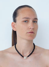 Load image into Gallery viewer, e991ad9b-165c-49f8-be86-0ab0c5989a80:1:model:women
