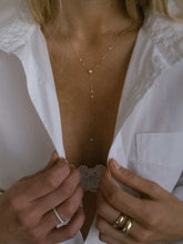 Load image into Gallery viewer, fbb40e41-6137-4276-b01c-b5ea11a3f0ce:6:model:women
