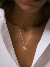 Load image into Gallery viewer, 6b676df4-cbd7-4be6-a00e-8db0ede7dcde:7:model:women
