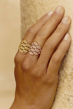 Load image into Gallery viewer, 26c8eb8b-706c-4838-b980-74f237ff8ae2:3:editorial:women
