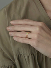 Load image into Gallery viewer, b7a051ea-30bf-4b13-8df0-77d62525ebc2:1:model:women
