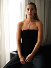 Load image into Gallery viewer, e7ed02bc-272c-403d-b7f4-a8729813846b:1:model:women
