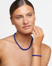 Load image into Gallery viewer, 33d9c70d-c8c9-4537-9187-b45ae22864a2:1:model:women
