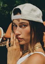 Load image into Gallery viewer, 3eb038f5-f311-438a-a5a8-78d116a6db77:3:editorial:women
