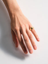 Load image into Gallery viewer, 70fc154f-3516-483b-aa66-6a3d53da27ec:2:model:women

