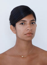 Load image into Gallery viewer, 7da36c8a-cd55-408a-8f0d-76e074f7db5e:3:model:women
