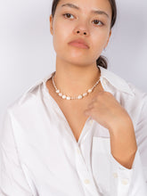 Load image into Gallery viewer, e12e0a24-cb81-4ab3-a06e-ace674f3c2c8:1:model:women
