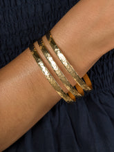 Load image into Gallery viewer, 25mm triple bar nomad cuff
