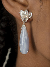 Load image into Gallery viewer, The muse iii chalcedony
