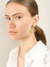 Load image into Gallery viewer, 894abefd-f180-4433-990a-00f3edc4c8bd:3:model:women
