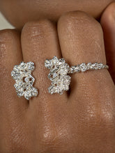 Load image into Gallery viewer, The garland ring
