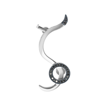 Load image into Gallery viewer, Snaketric ear cuff silver with black diamonds
